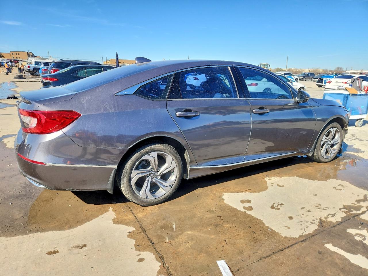 2018 HONDA ACCORD EXL photo 3