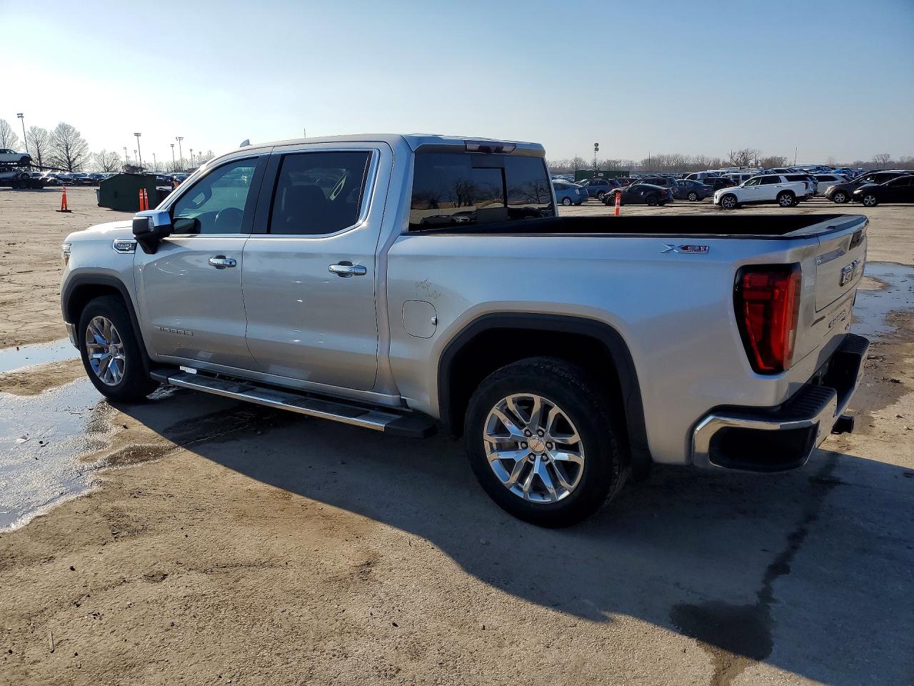2020 GMC SIERRA K1500 SLT photo 2