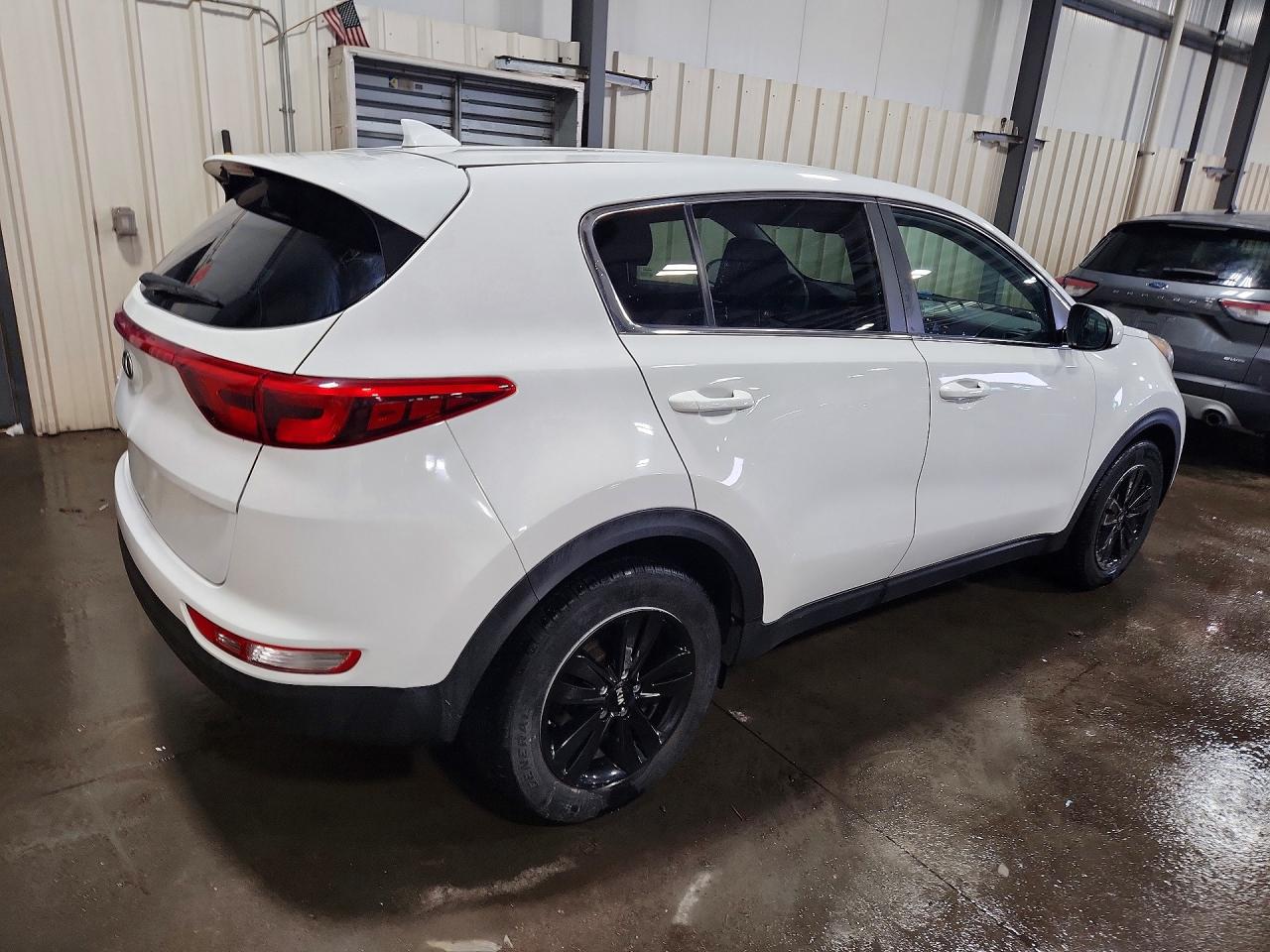 2018 KIA SPORTAGE LX photo 5