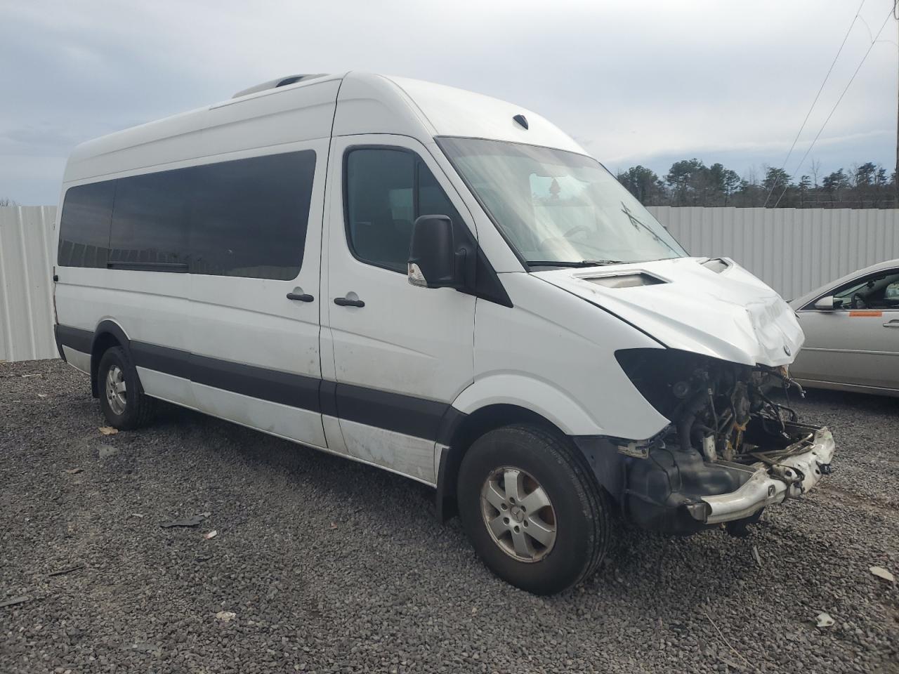 2017 MERCEDES-BENZ SPRINTER 2500 photo 4