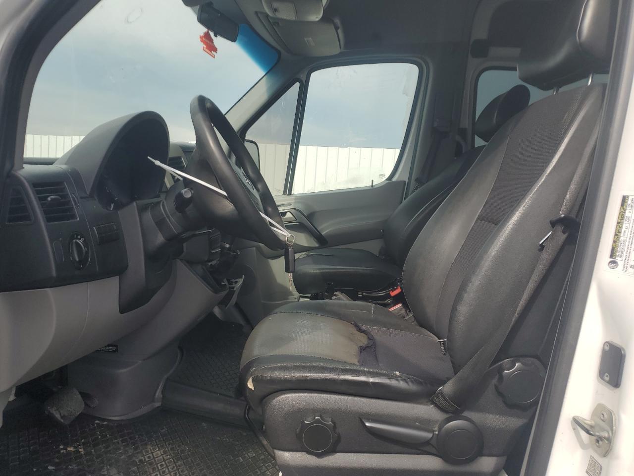 2017 MERCEDES-BENZ SPRINTER 2500 photo 7