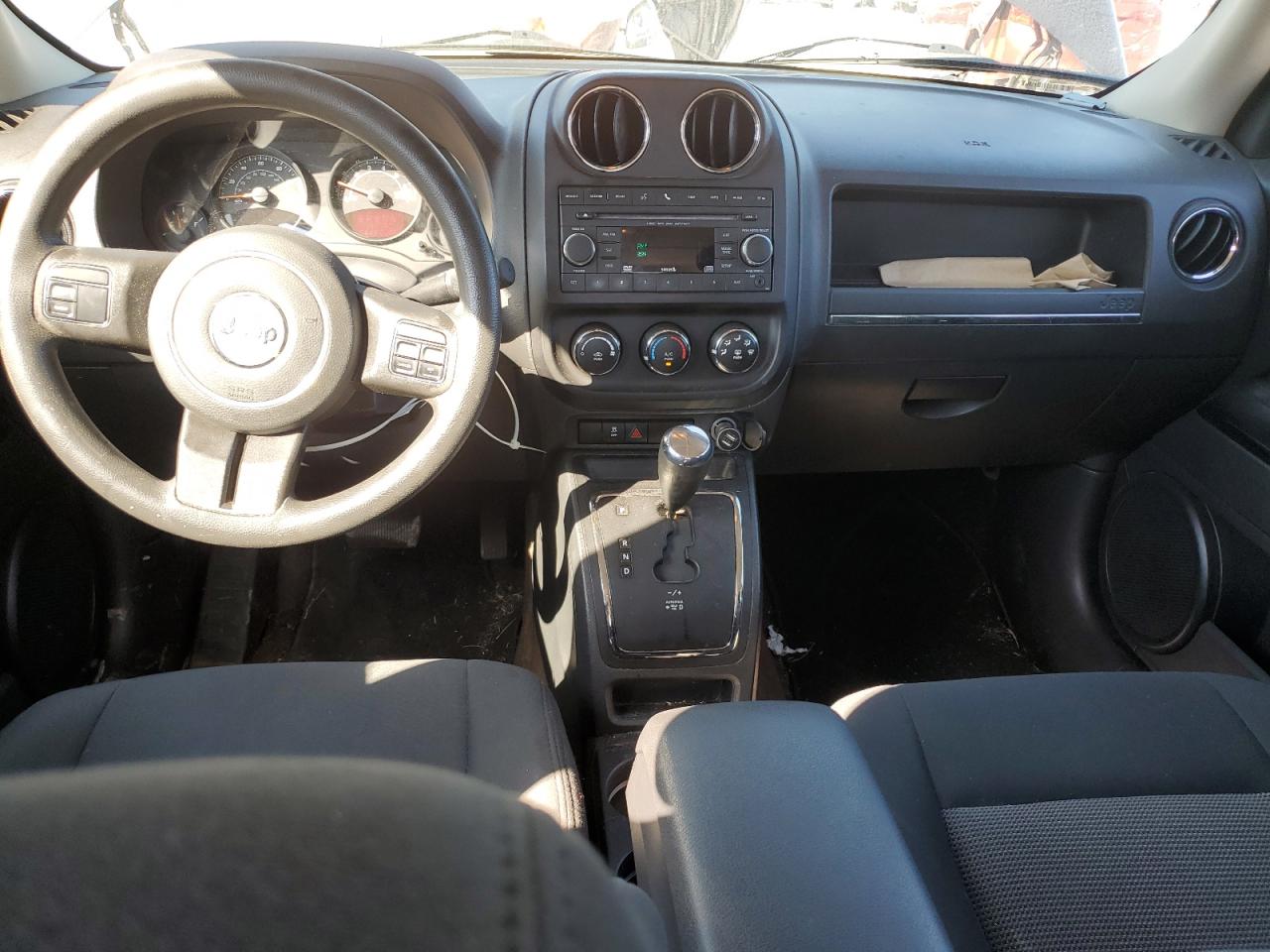 2014 JEEP PATRIOT SPORT photo 15