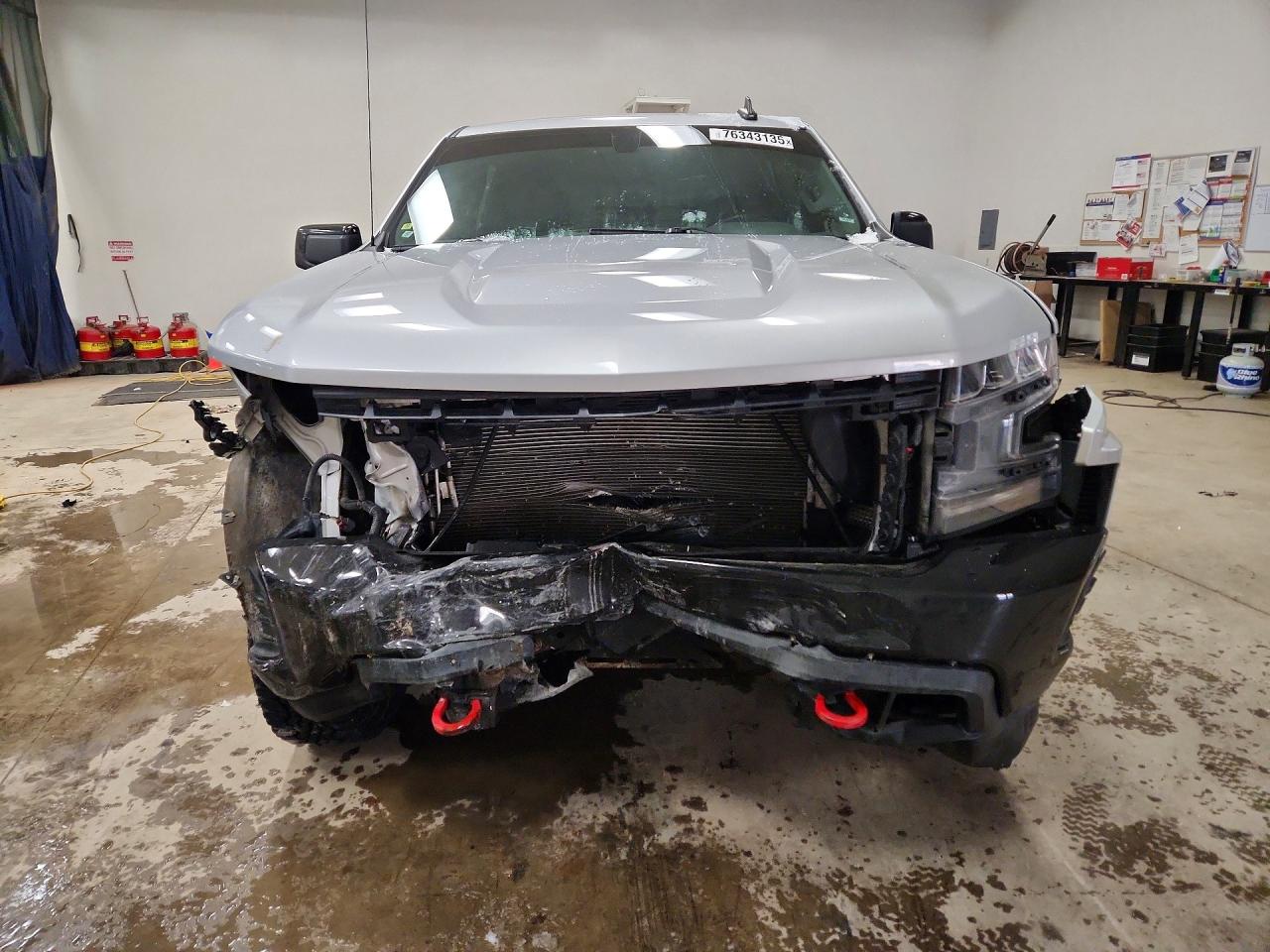 2019 CHEVROLET SILVERADO K1500 LT TRAIL BOSS photo 5
