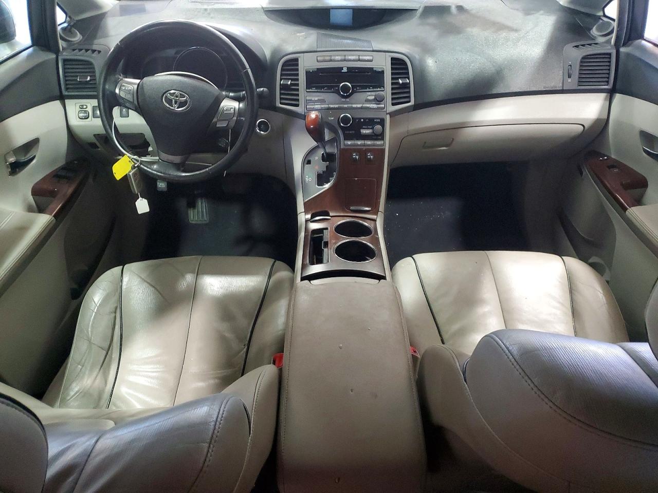 2009 TOYOTA VENZA photo 8