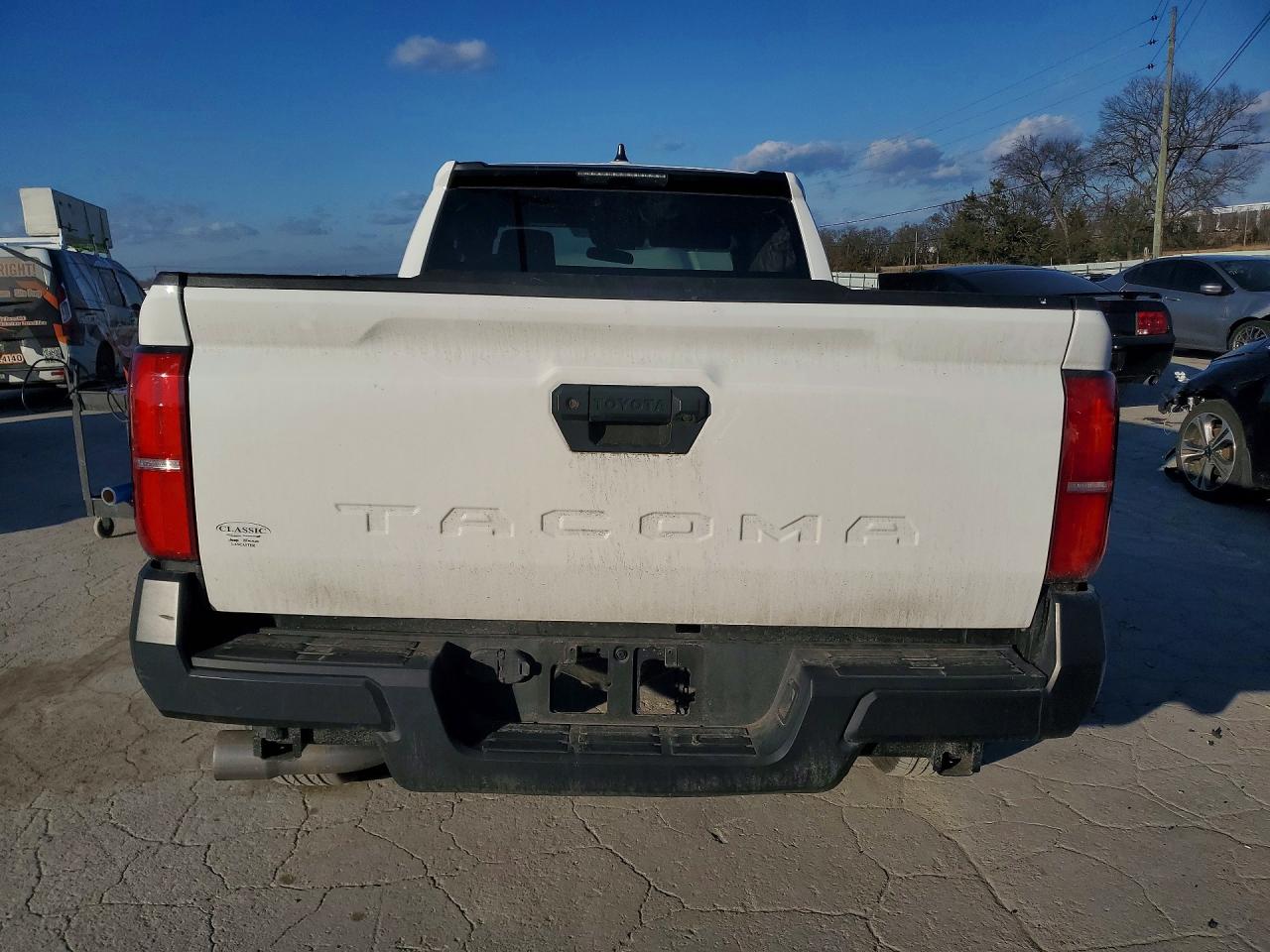 2024 TOYOTA TACOMA XTRACAB photo 6