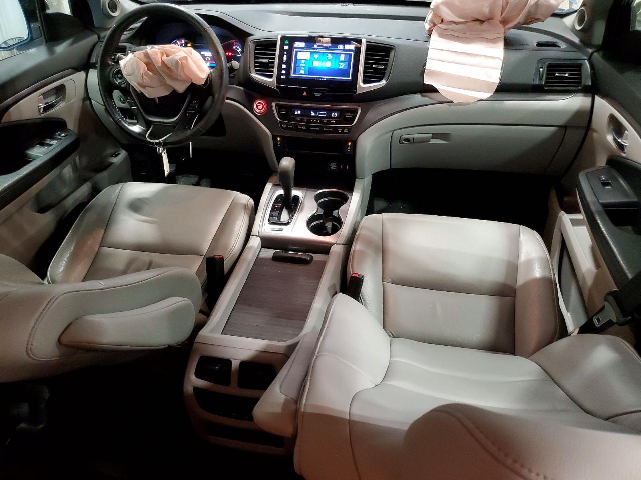 2016 HONDA PILOT EXL photo 15