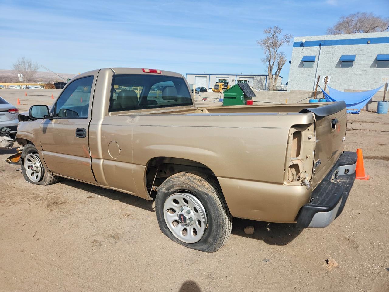2006 GMC NEW SIERRA C1500 photo 3