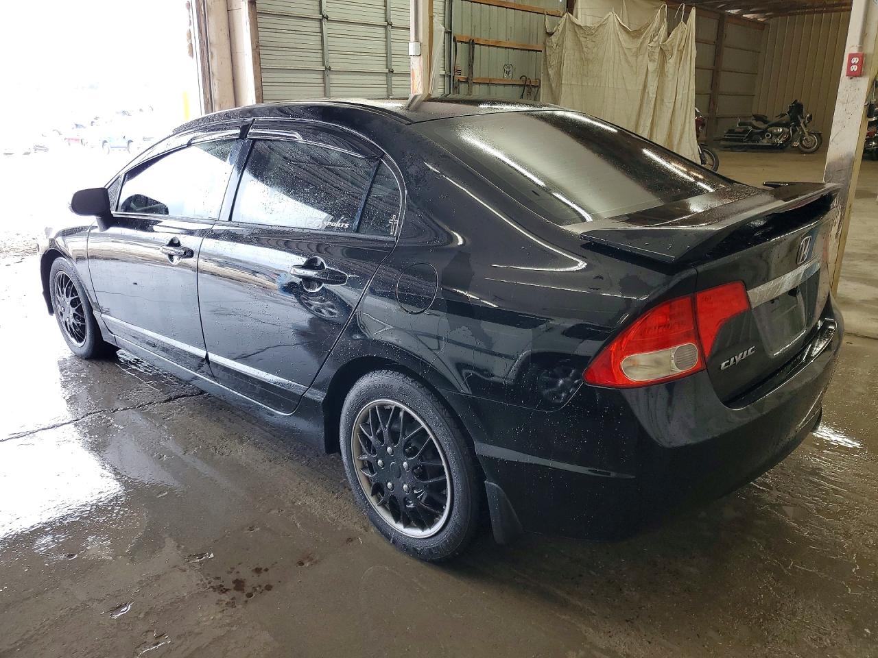 2010 HONDA CIVIC LX photo 2