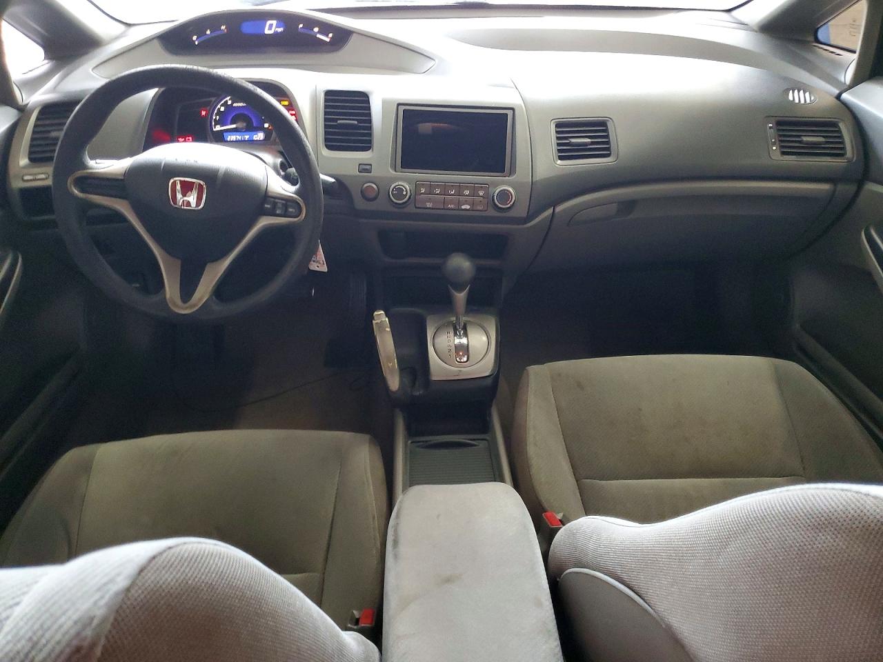 2010 HONDA CIVIC LX photo 8