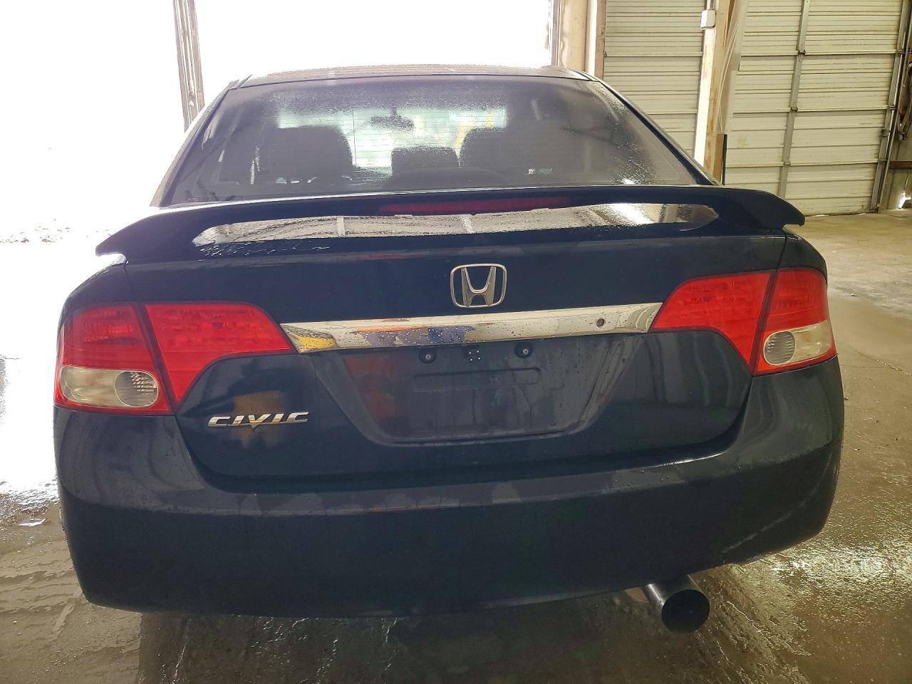 2010 HONDA CIVIC LX photo 6