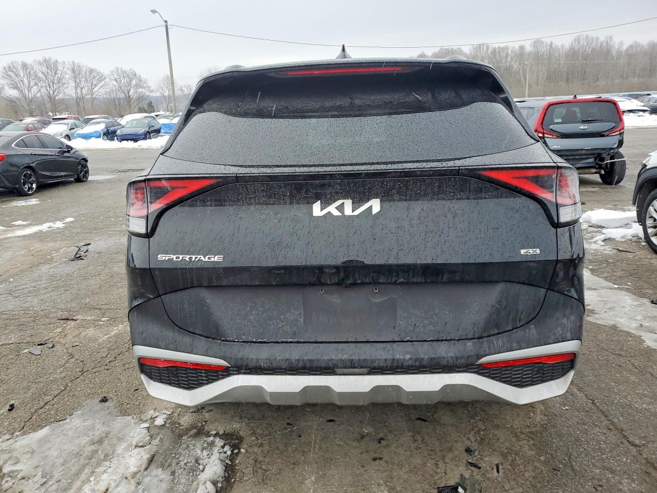 2025 KIA SPORTAGE EX photo 6