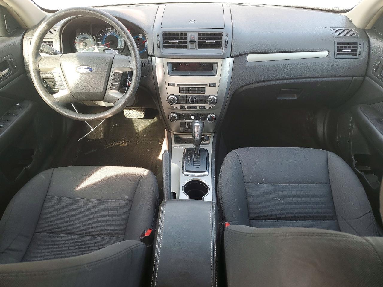 2012 FORD FUSION SE photo 15