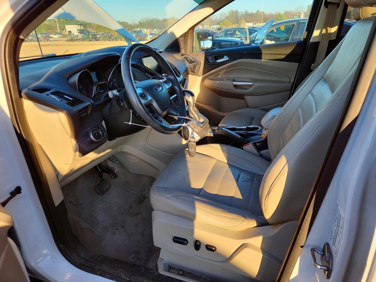 2014 FORD ESCAPE TITANIUM photo 19