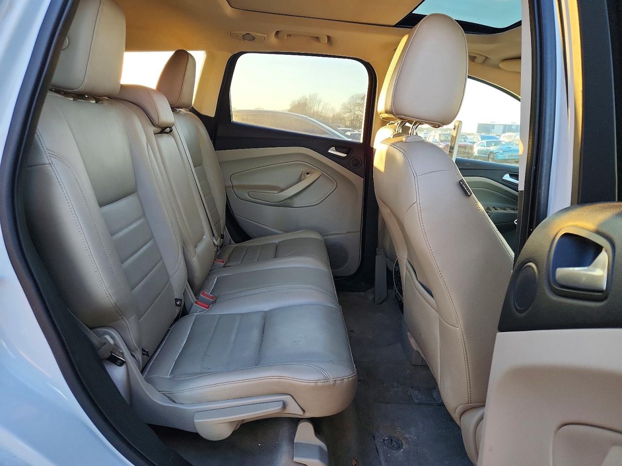 2014 FORD ESCAPE TITANIUM photo 31