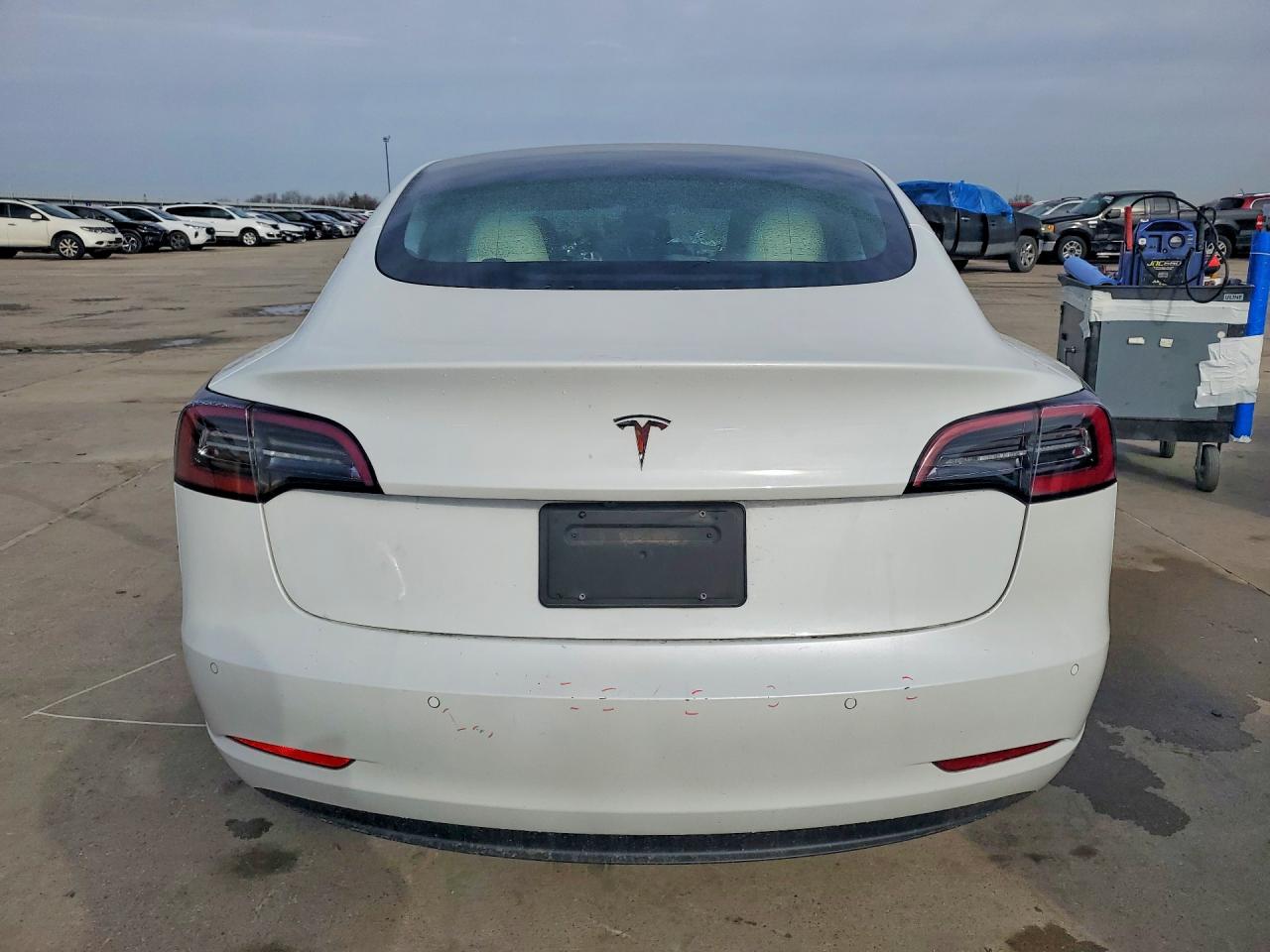 2022 TESLA MODEL 3 photo 11