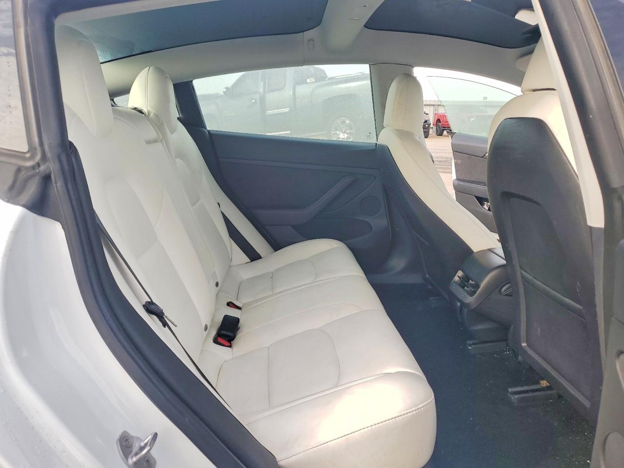 2022 TESLA MODEL 3 photo 19