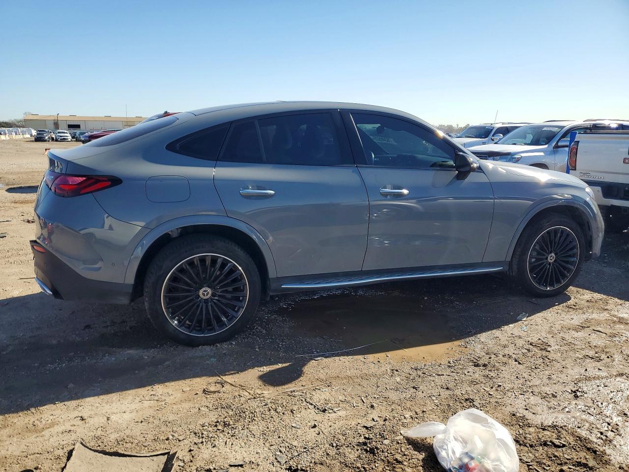 2024 MERCEDES-BENZ GLC COUPE 300 4MATIC photo 3