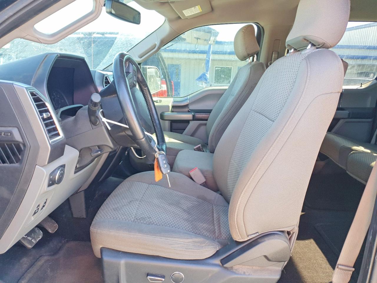 2015 FORD F150 SUPERCREW photo 19