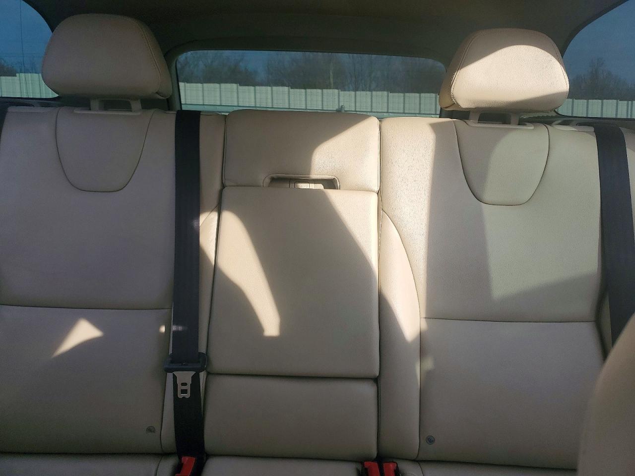 2016 VOLVO XC60 T5 PREMIER photo 19