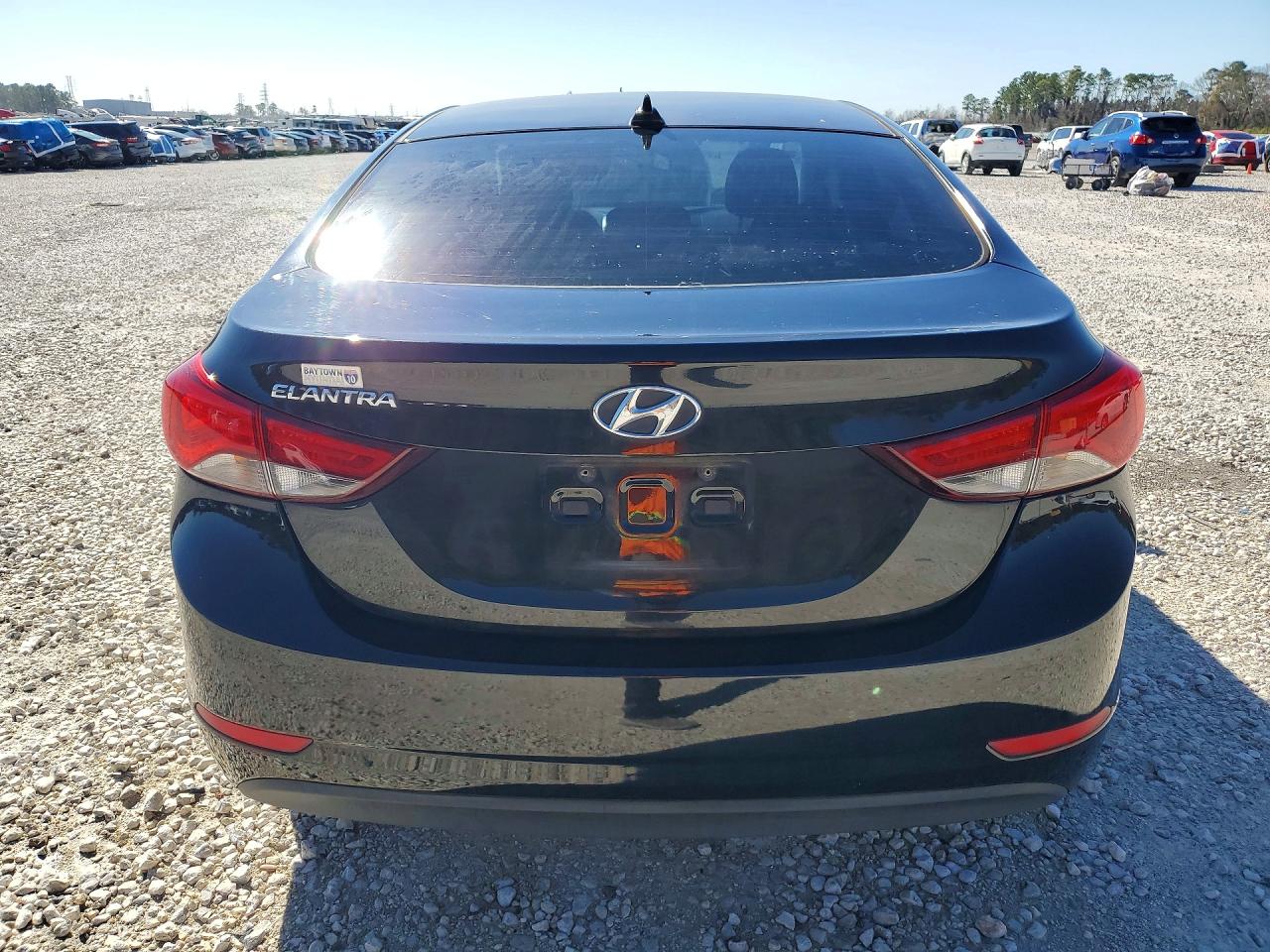 2016 HYUNDAI ELANTRA SE photo 11