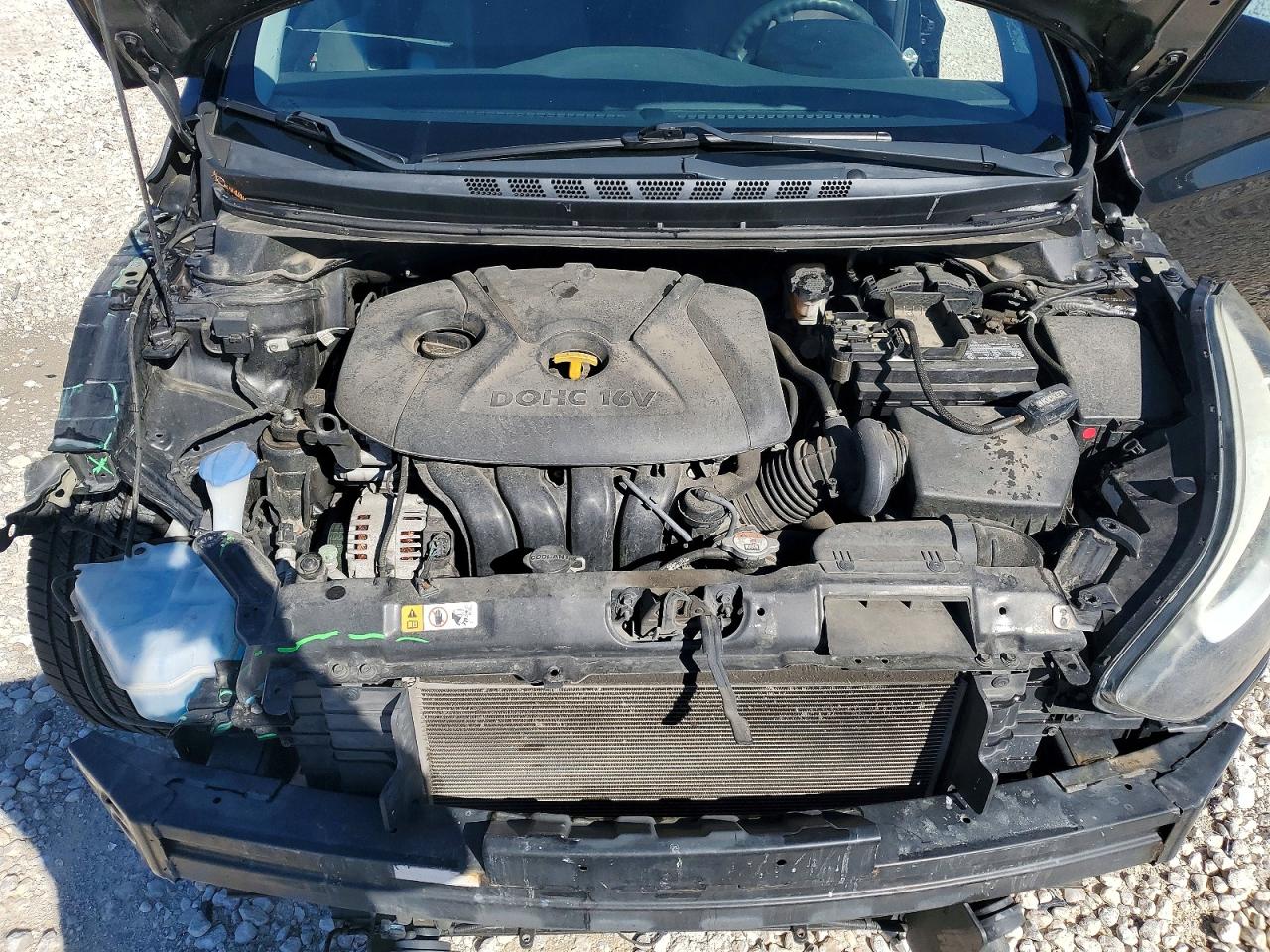 2016 HYUNDAI ELANTRA SE photo 21