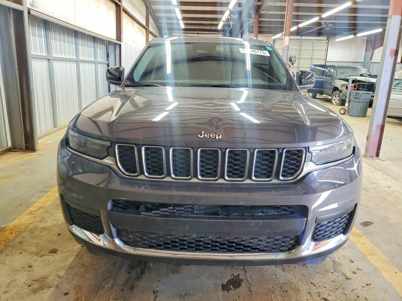 2023 JEEP GRAND CHEROKEE L LAREDO photo 9
