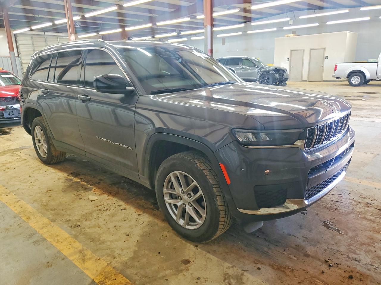 2023 JEEP GRAND CHEROKEE L LAREDO photo 7