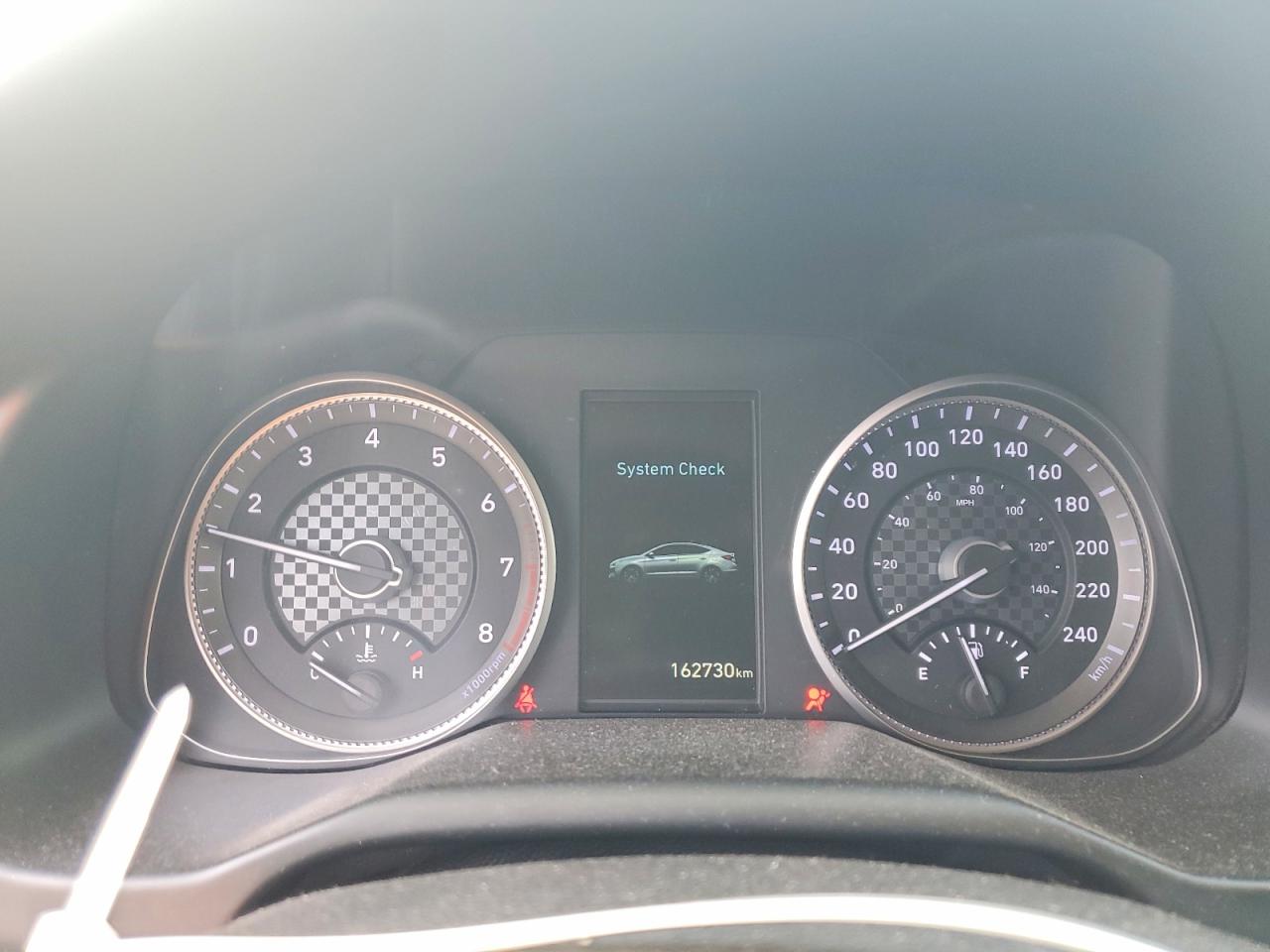 2020 HYUNDAI ELANTRA SEL photo 25