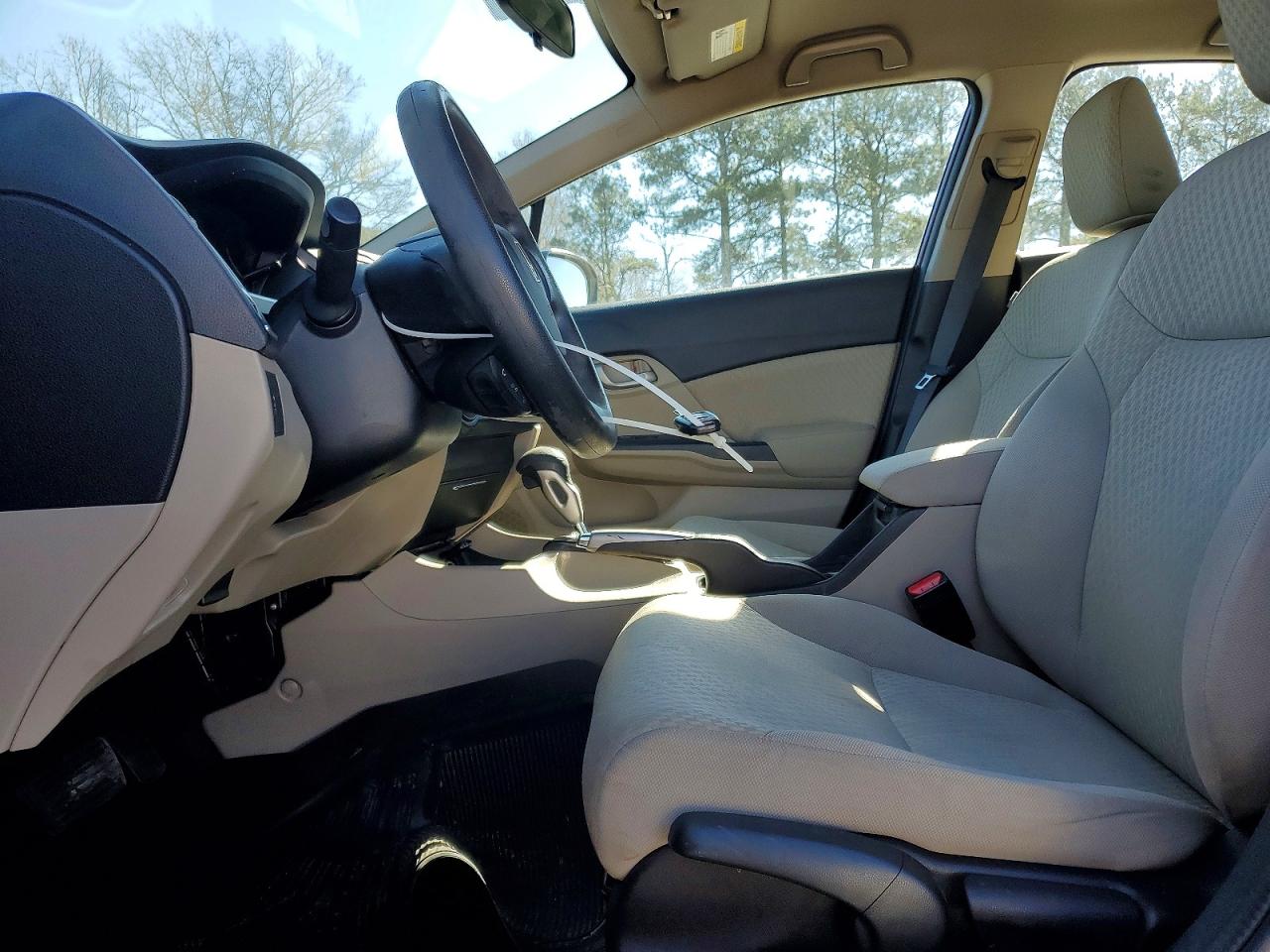 2015 HONDA CIVIC LX photo 7