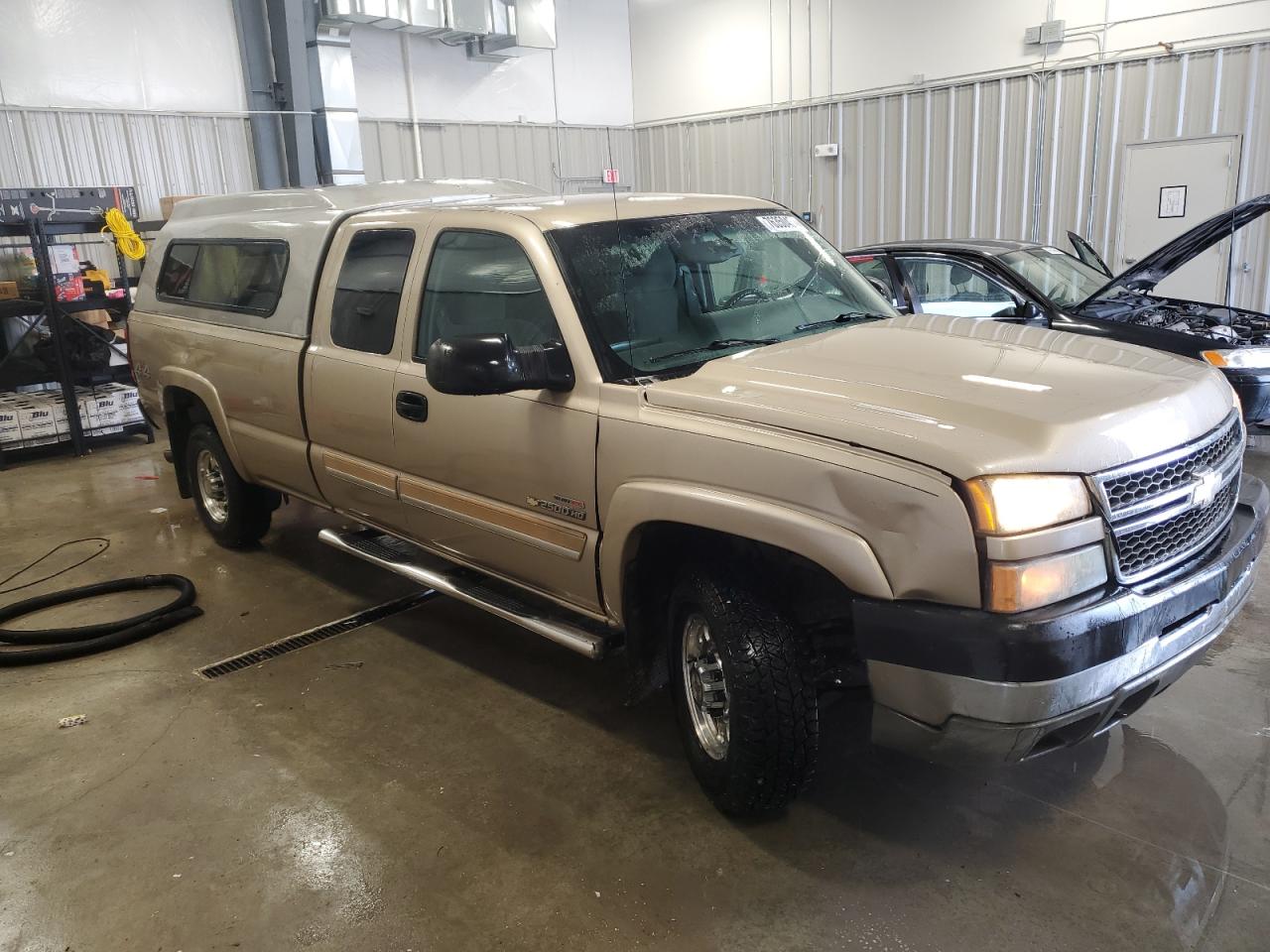 2005 CHEVROLET SILVERADO K2500 HEAVY DUTY photo 4