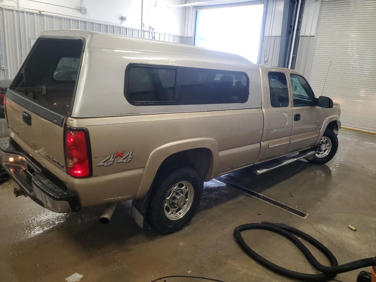 2005 CHEVROLET SILVERADO K2500 HEAVY DUTY photo 3