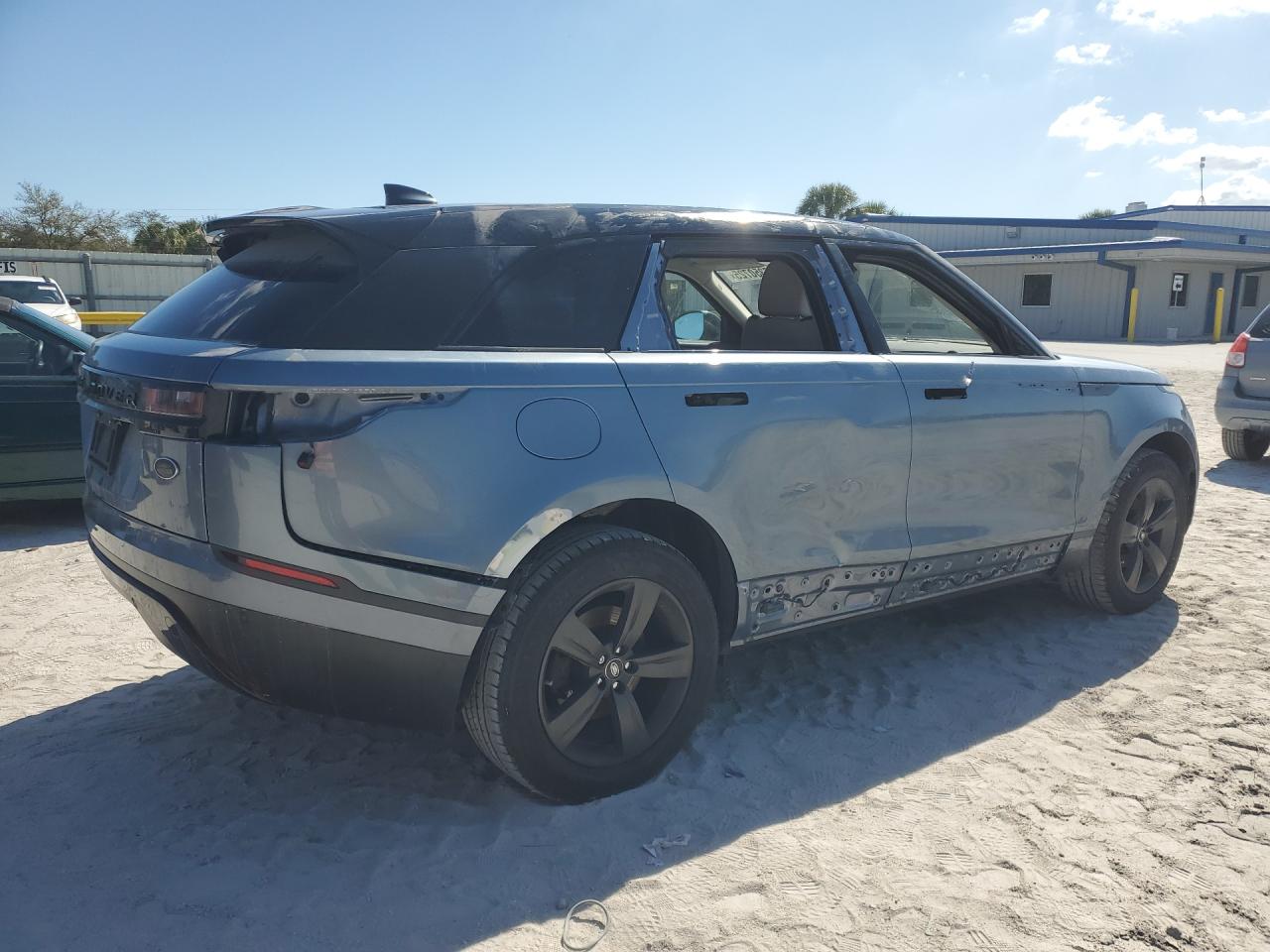 2019 LAND ROVER RANGE ROVER VELAR S photo 5