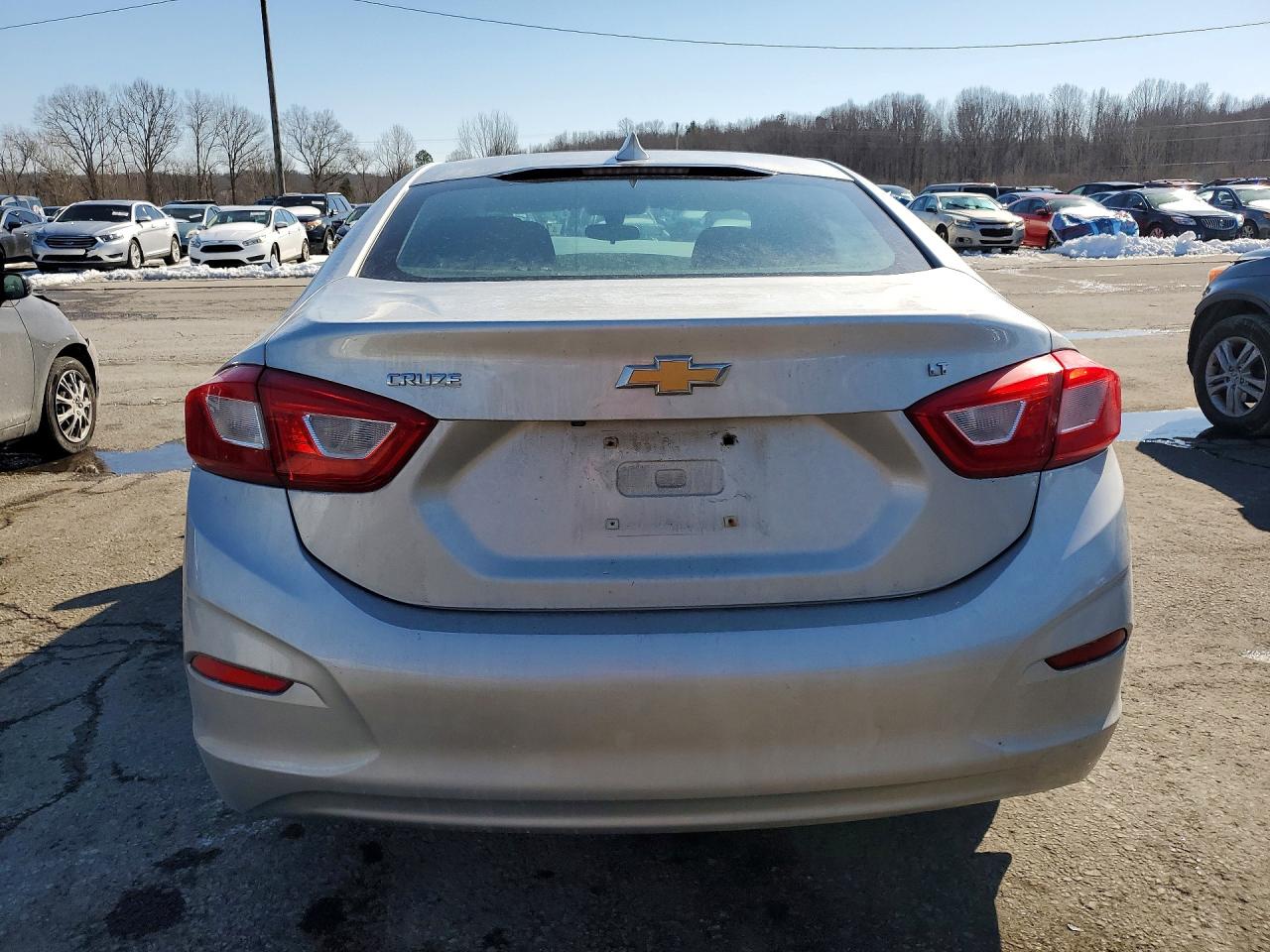 2016 CHEVROLET CRUZE LT photo 11