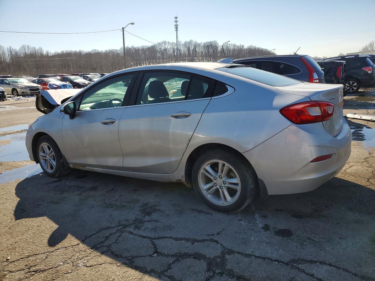 2016 CHEVROLET CRUZE LT photo 3