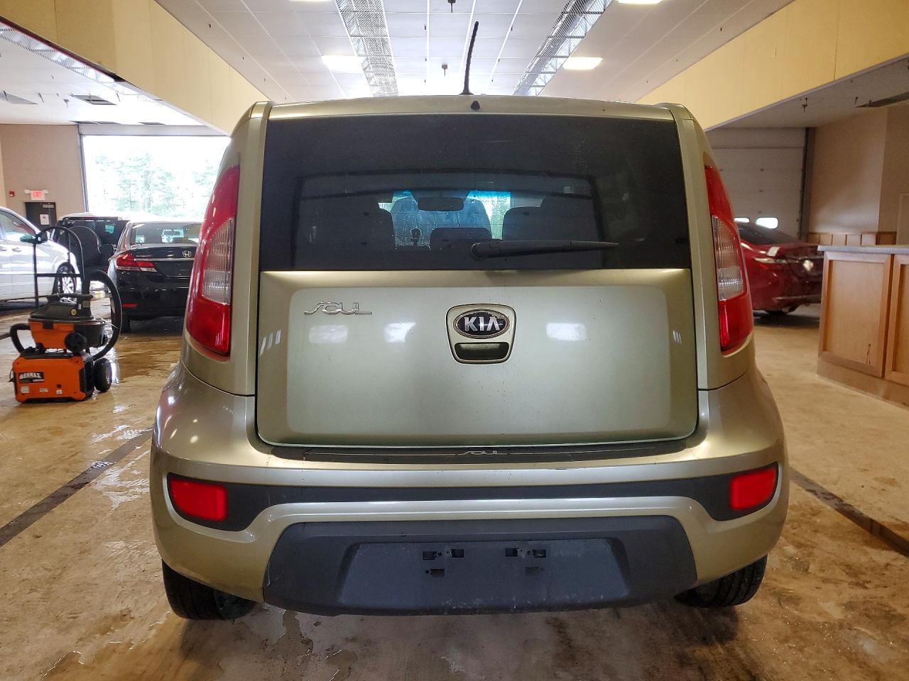 2013 KIA SOUL photo 11
