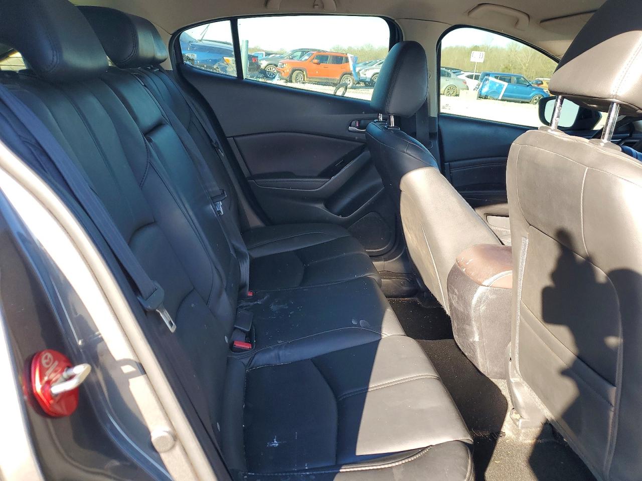 2018 MAZDA 3 TOURING photo 19