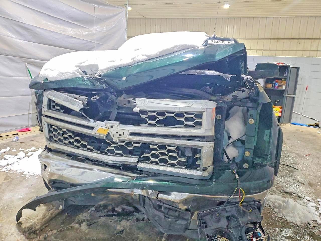 2015 CHEVROLET SILVERADO K1500 LT photo 5