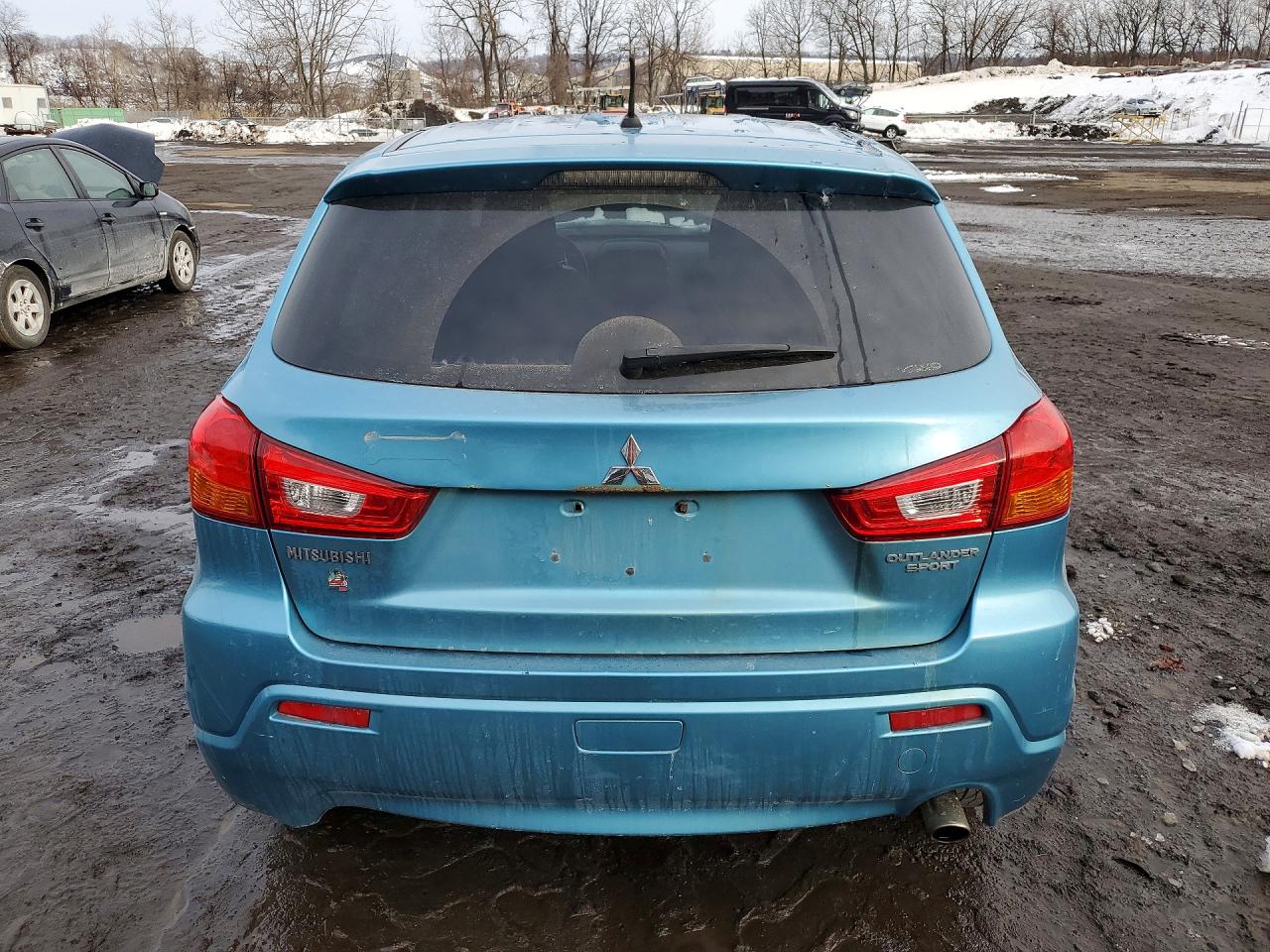 2011 MITSUBISHI OUTLANDER SPORT SE photo 11