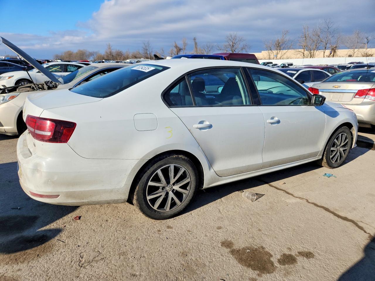 2016 VOLKSWAGEN JETTA SE photo 5