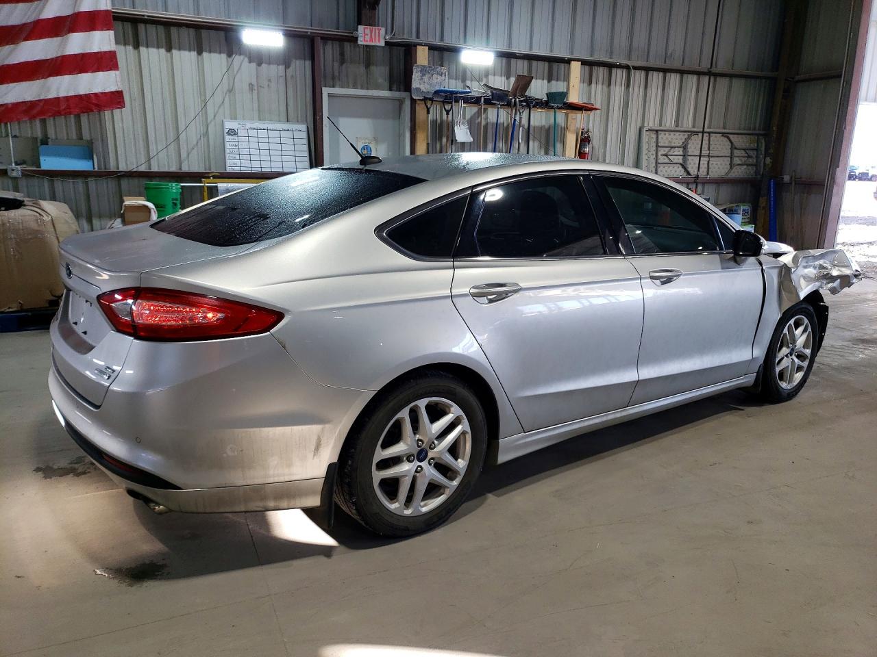 2014 FORD FUSION SE photo 5