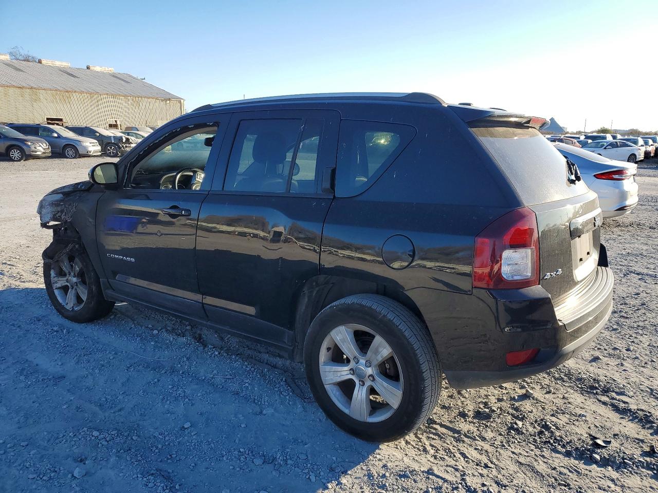 2016 JEEP COMPASS LATITUDE photo 2