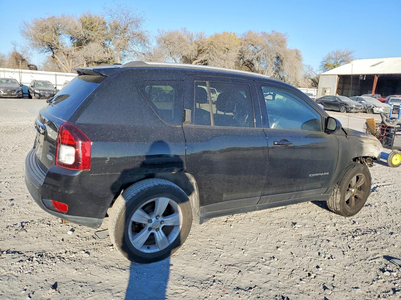 2016 JEEP COMPASS LATITUDE photo 3
