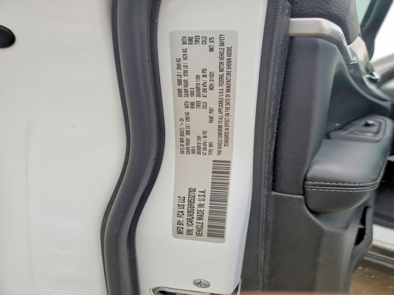 2024 JEEP GRAND CHEROKEE L LIMITED photo 27
