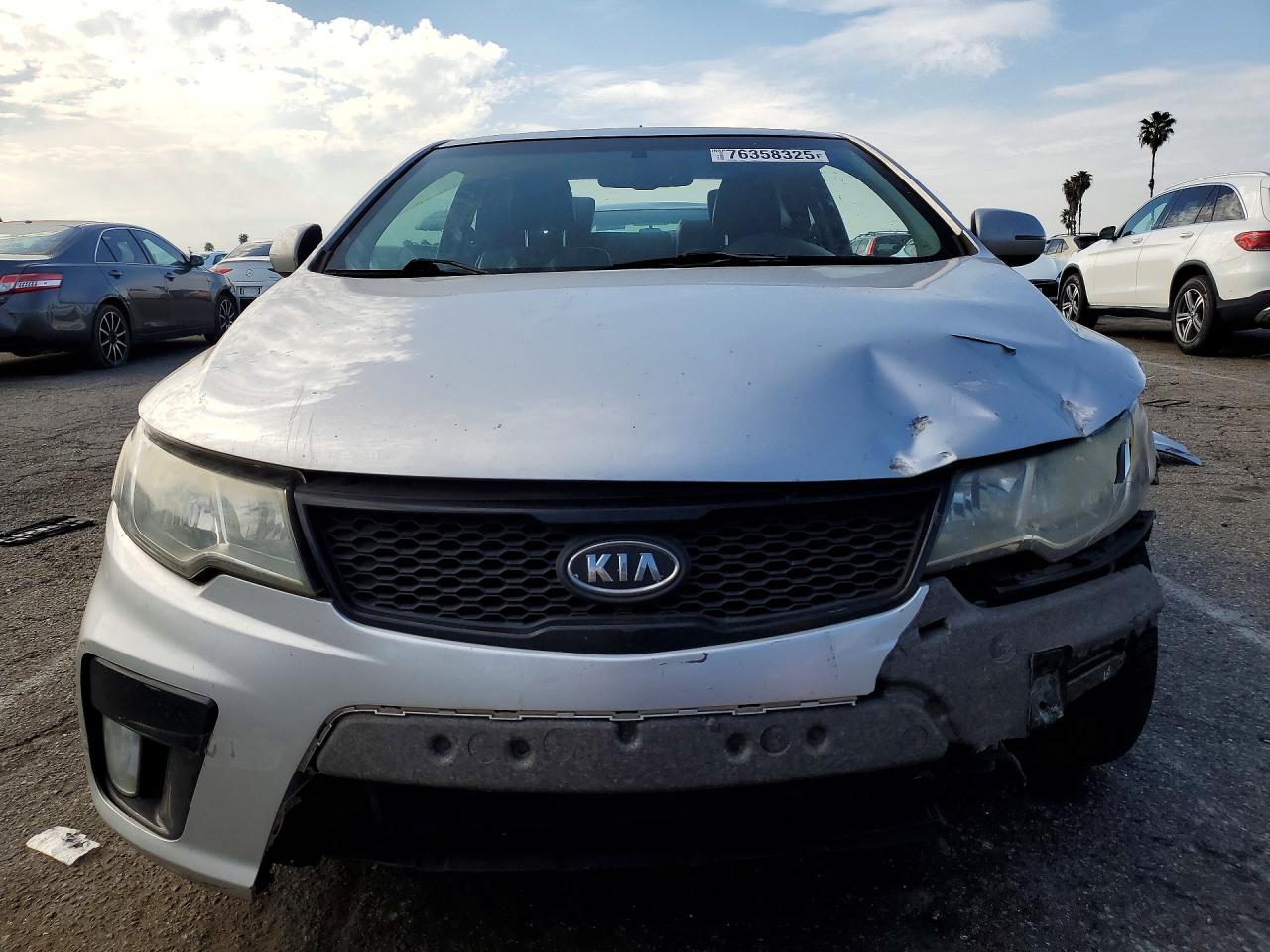 2013 KIA FORTE SX photo 13