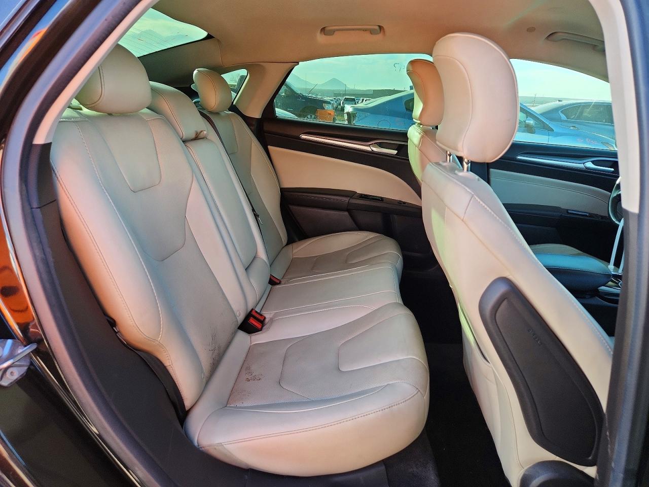 2015 FORD FUSION TITANIUM PHEV photo 10