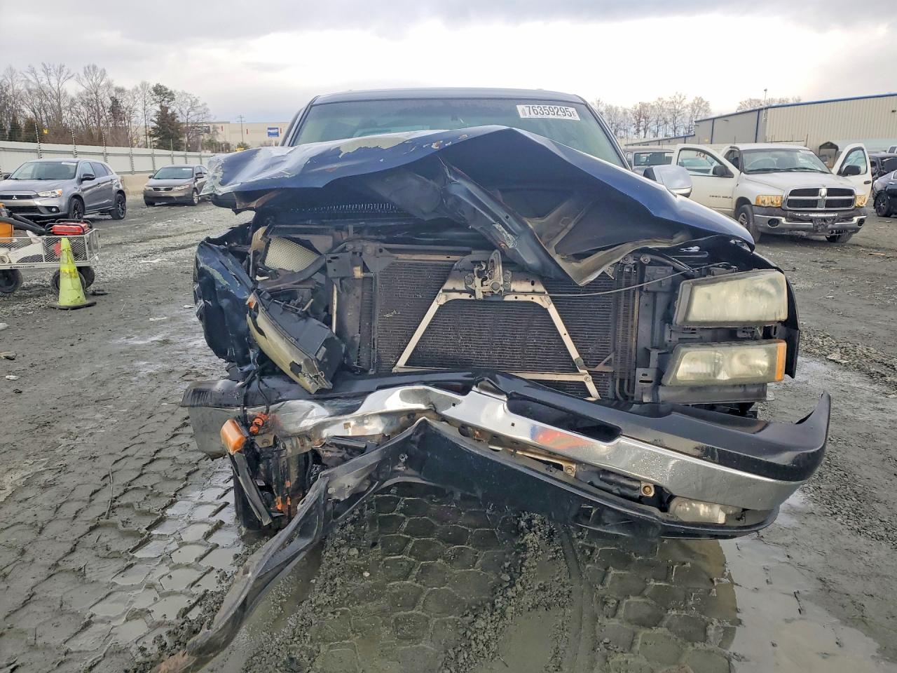 2005 CHEVROLET AVALANCHE K1500 photo 13