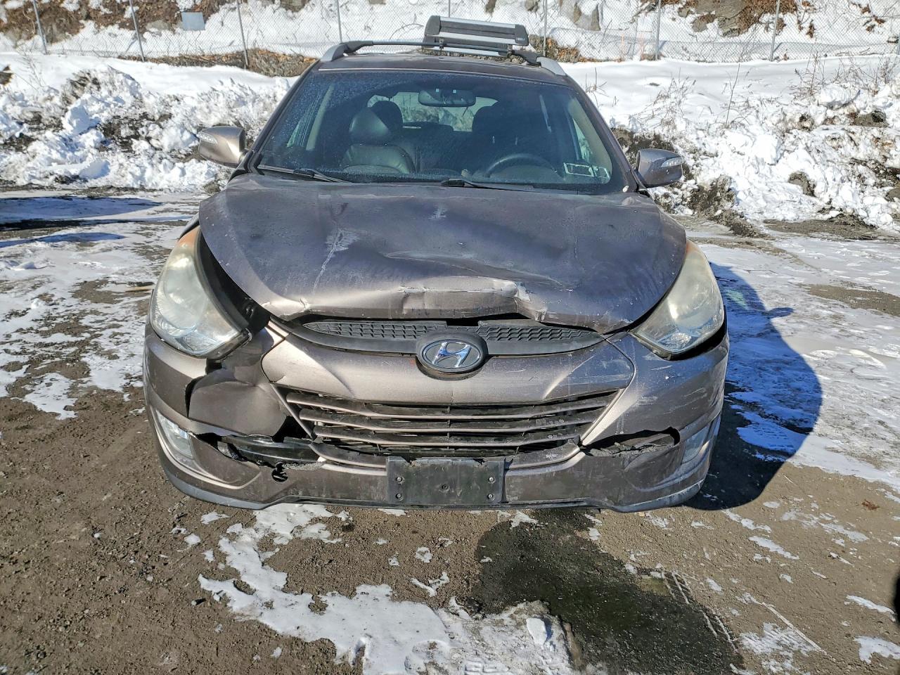 2013 HYUNDAI TUCSON GLS photo 13