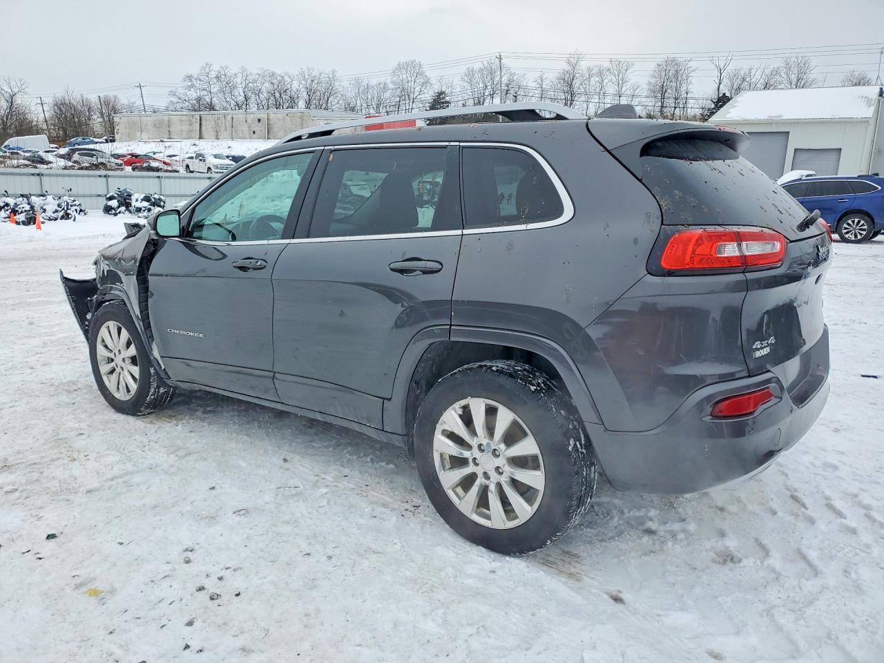 2018 JEEP CHEROKEE OVERLAND photo 3