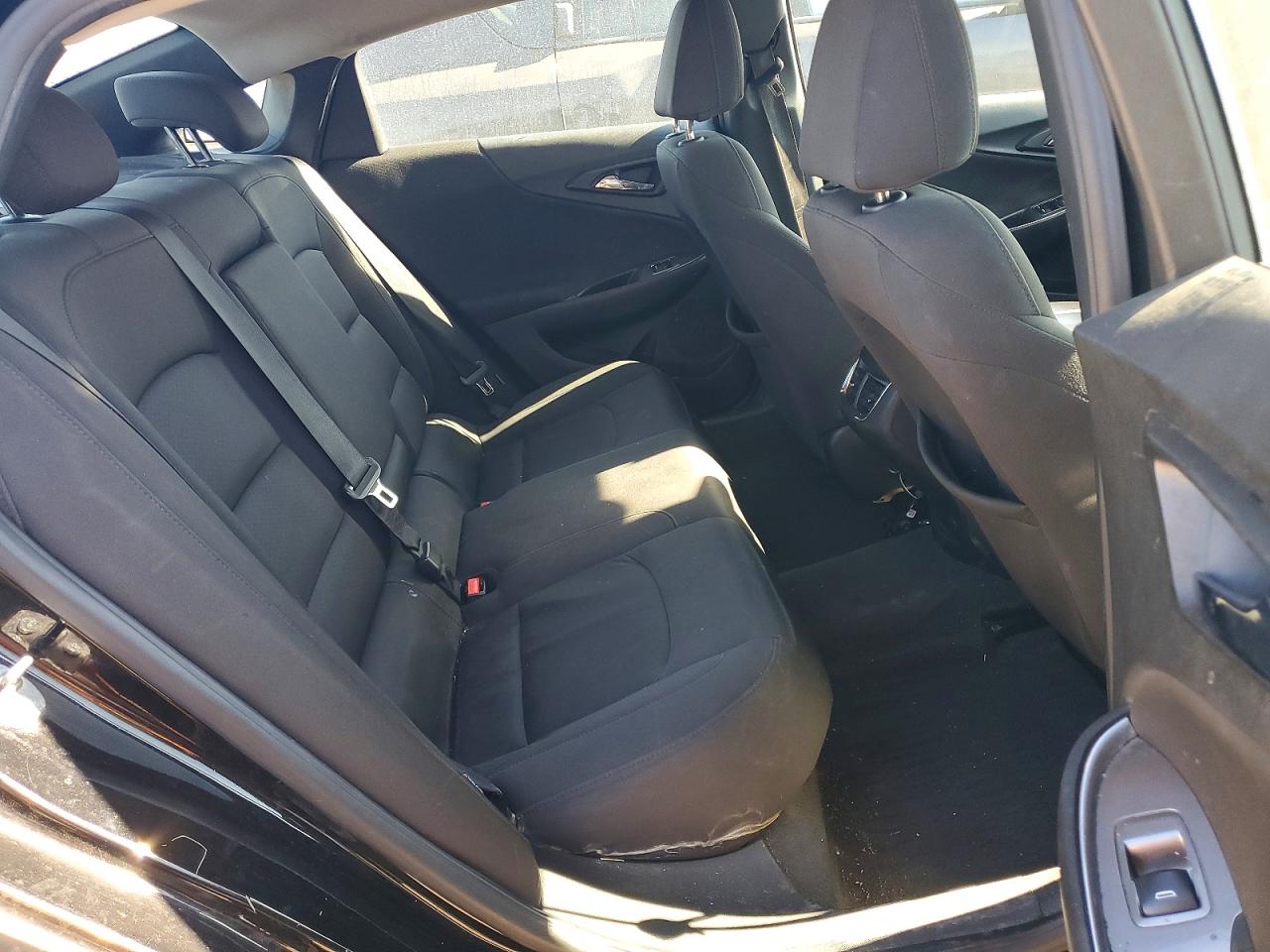 2018 CHEVROLET MALIBU LT photo 10