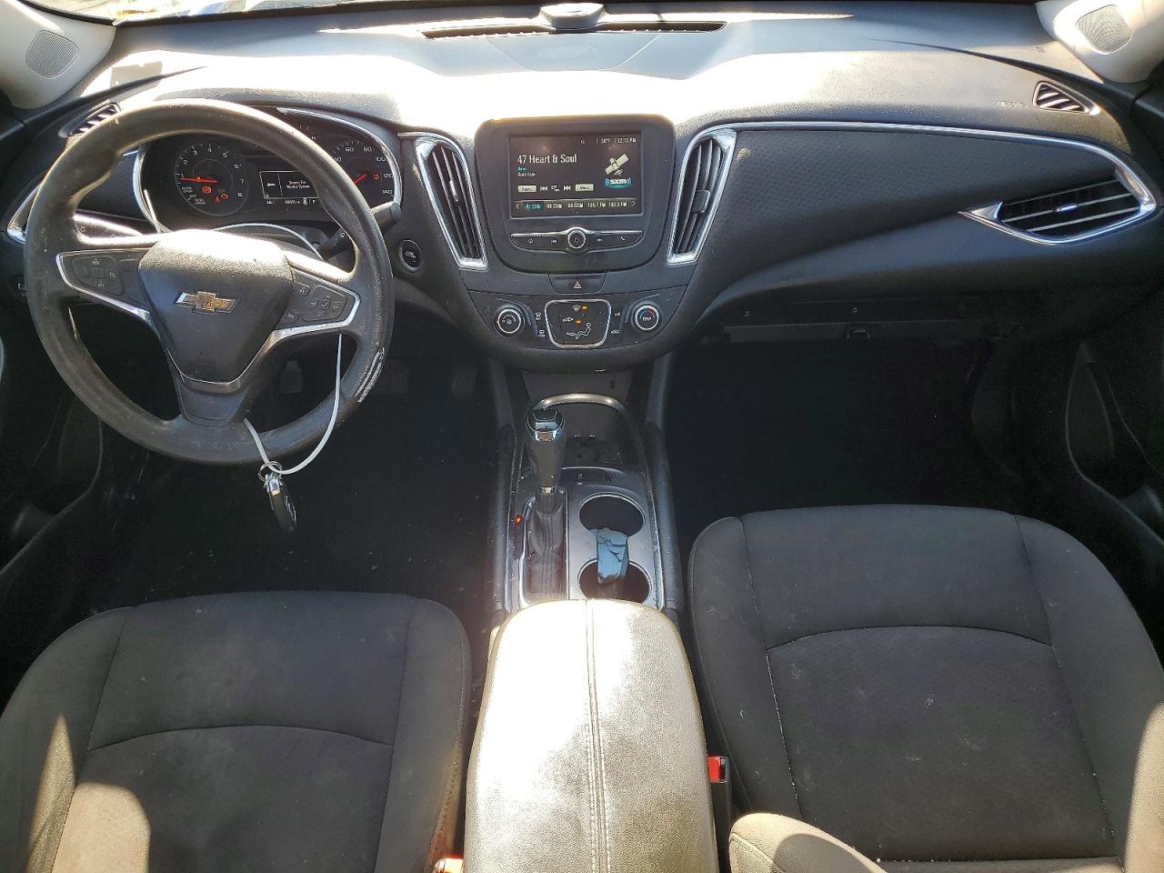 2018 CHEVROLET MALIBU LT photo 8